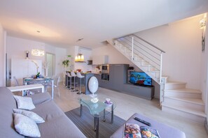 Unclassified image, 3 of 27, button - Como Lake Modern apartment Ulivi (Tremezzina)