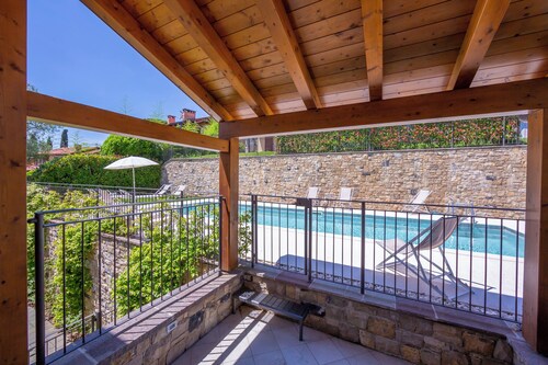 Como Lake Modern apartment Ulivi