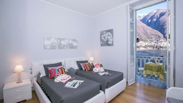 Villa Familiale, plusieurs chambres (Villa Lucia Laglio) | 4 chambres, fer et planche Ă repasser, Wi-Fi gratuit, draps fournis