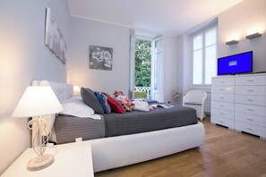 Family Villa, 4 Bedrooms (Villa Lucia Laglio) | 4 bedrooms, iron/ironing board, free WiFi, bed sheets