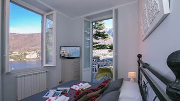 4 habitaciones, tabla de planchar con plancha y wifi gratis