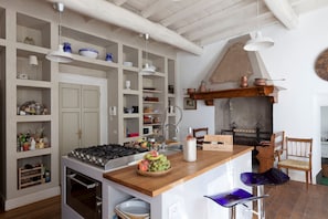 Family Villa, Multiple Beds, Garden Area (Villa Silvana) | Private kitchen