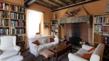 Family Villa, Multiple Beds, Garden Area (Villa Silvana) | Interior