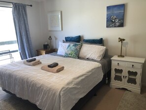 4 chambres, bureau, fer et planche à repasser, Wi-Fi gratuit