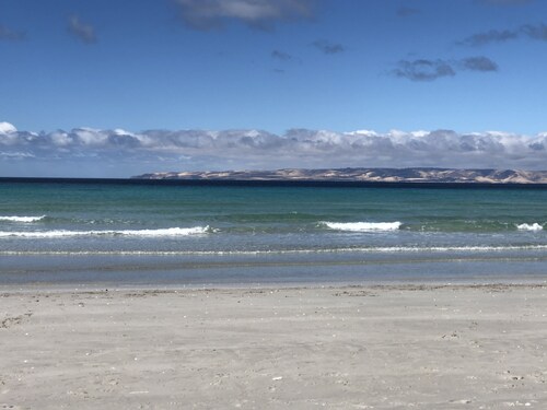 Farm Home * + Air Con * Free WIFI  * Beautiful Bush Views * Wildlife 