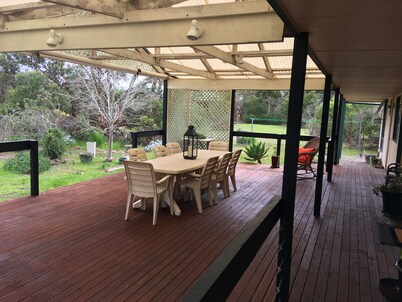 Farm Home * + Air Con * Free WIFI * Beautiful Bush Views * Wildlife