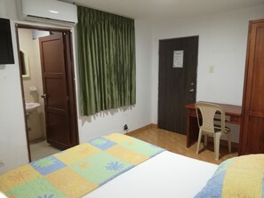 Standard Double Room | Free WiFi, bed sheets