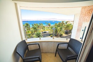 Deluxe Double Room, Balcony, Sea View | Minibar, free WiFi