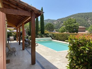 Piscine extérieure, piscine chauffée
