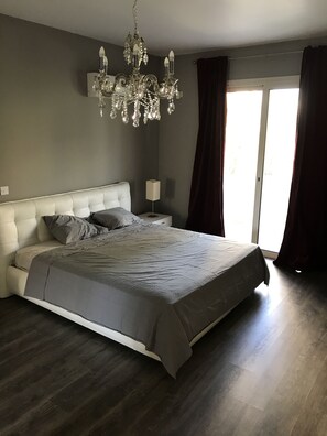 3 Schlafzimmer, Bügeleisen/Bügelbrett, WLAN, Bettwäsche