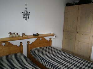 2 camere