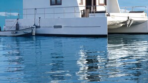Unclassified image, 2 of 45, button - Nyaman Catamaran (Gili Gede)