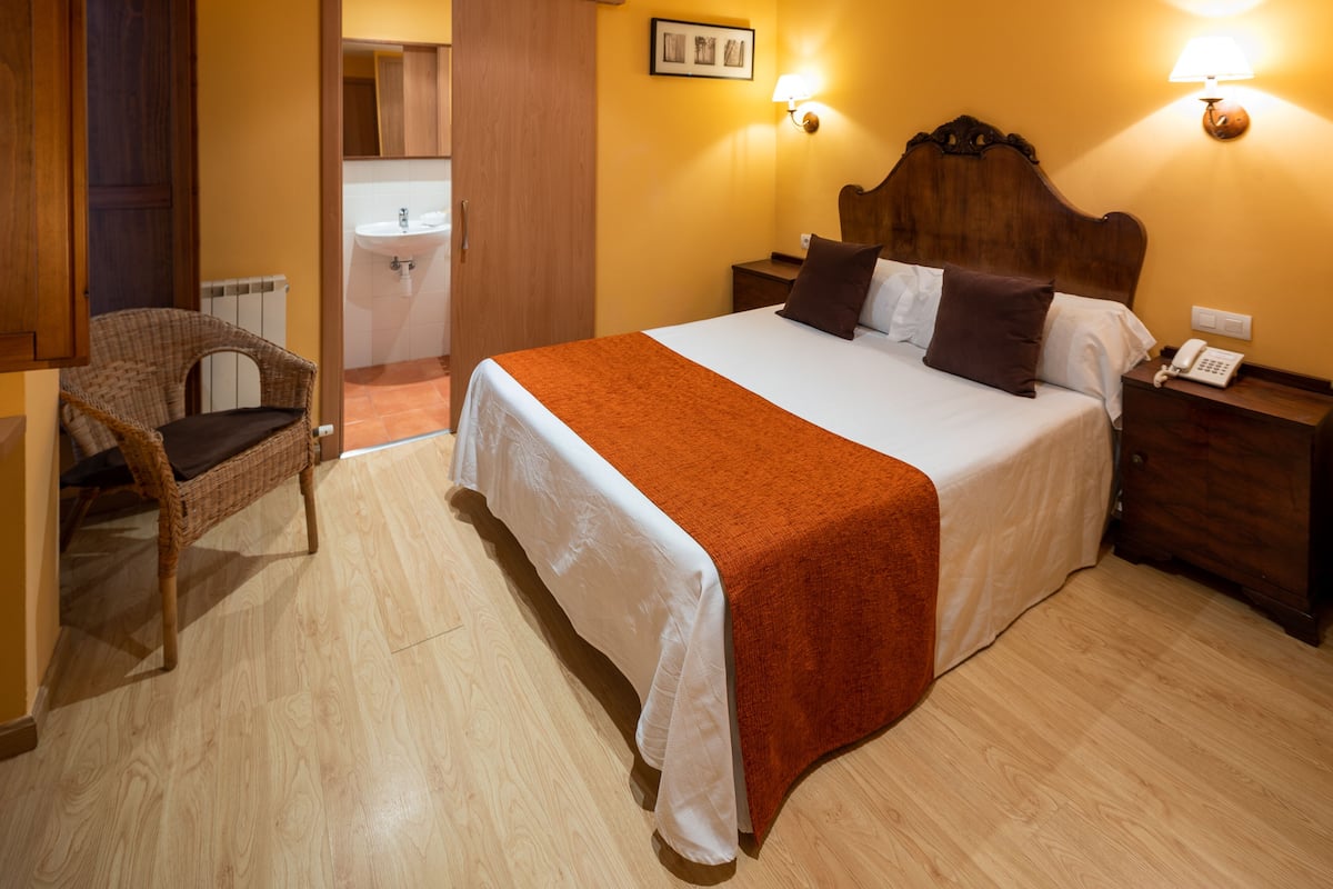 Economy kamer | 1 slaapkamer, een kluis op de kamer, individueel gemeubileerd