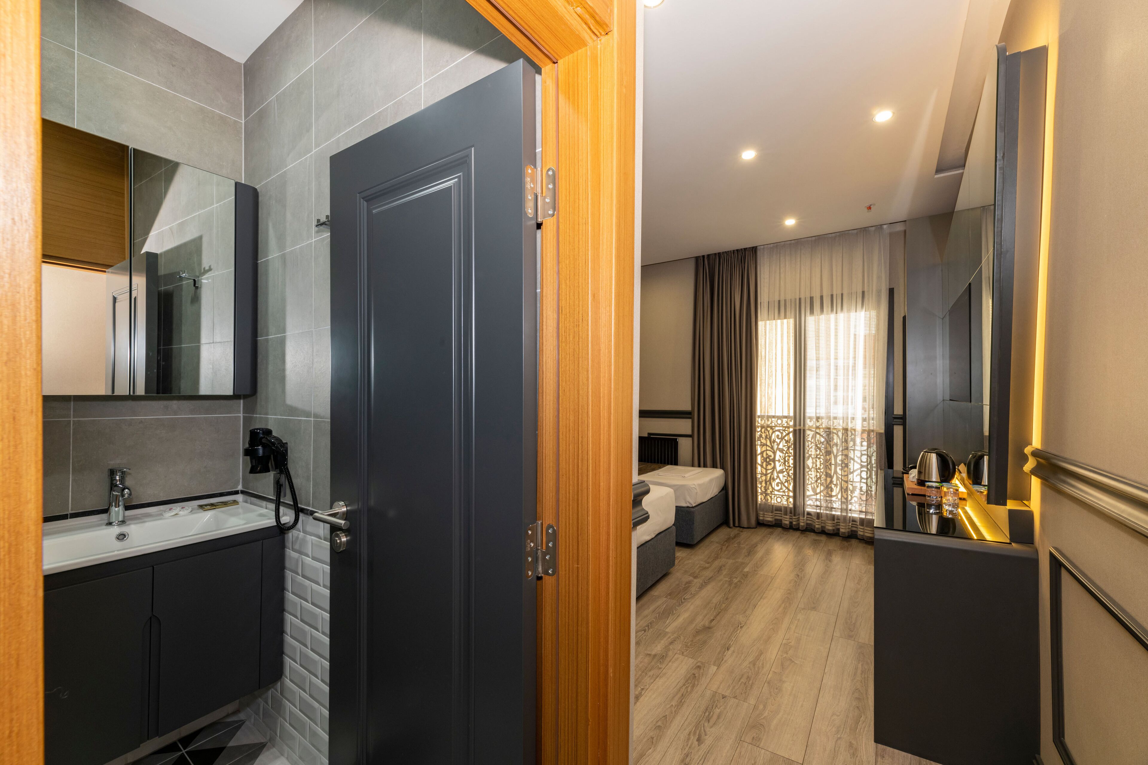 Photo - Confores Hotel