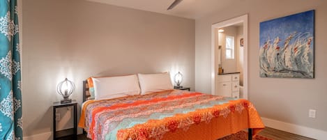 2 Schlafzimmer, Schreibtisch, Bügeleisen/Bügelbrett, WLAN