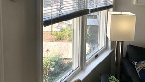 Smart TV, books, music library, stereo - Waterfront Condo-fully renovated, in the desirable West End, steps to the beach. (Provincetown)