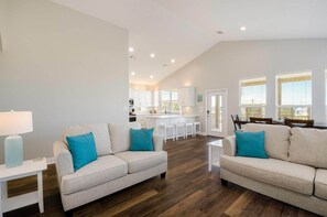 Smart TV, DVD player