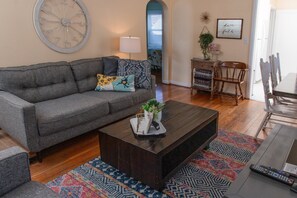 Téléviseur connecté, foyer