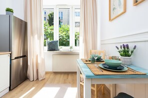 Lave-vaisselle, chaise haute