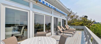 Salt Island Luettu: Kävelymatkan päässä Hyvä Harbor ja Long Beach.