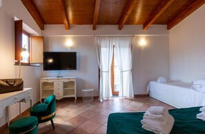 2 Schlafzimmer, Bügeleisen/Bügelbrett, kostenloses WLAN