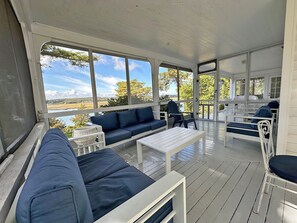 Terrace/patio - Annisquam Singing Pines: Riverfront Splendor (Gloucester)