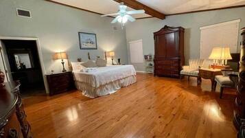 10 chambres, bureau, fer et planche à repasser, Wi-Fi gratuit