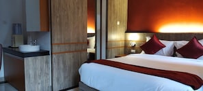 Superior tweepersoonskamer | Een bureau, gratis wifi