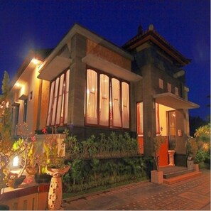 Exterior - Hotel Puri Nusa Indah (Denpasar)