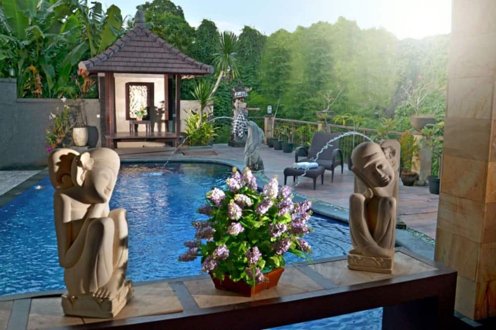 Hotel Puri Nusa Indah