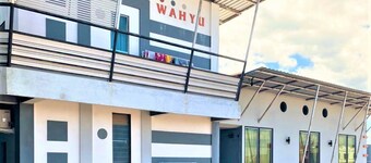 Lodgins Wahyu Pelita