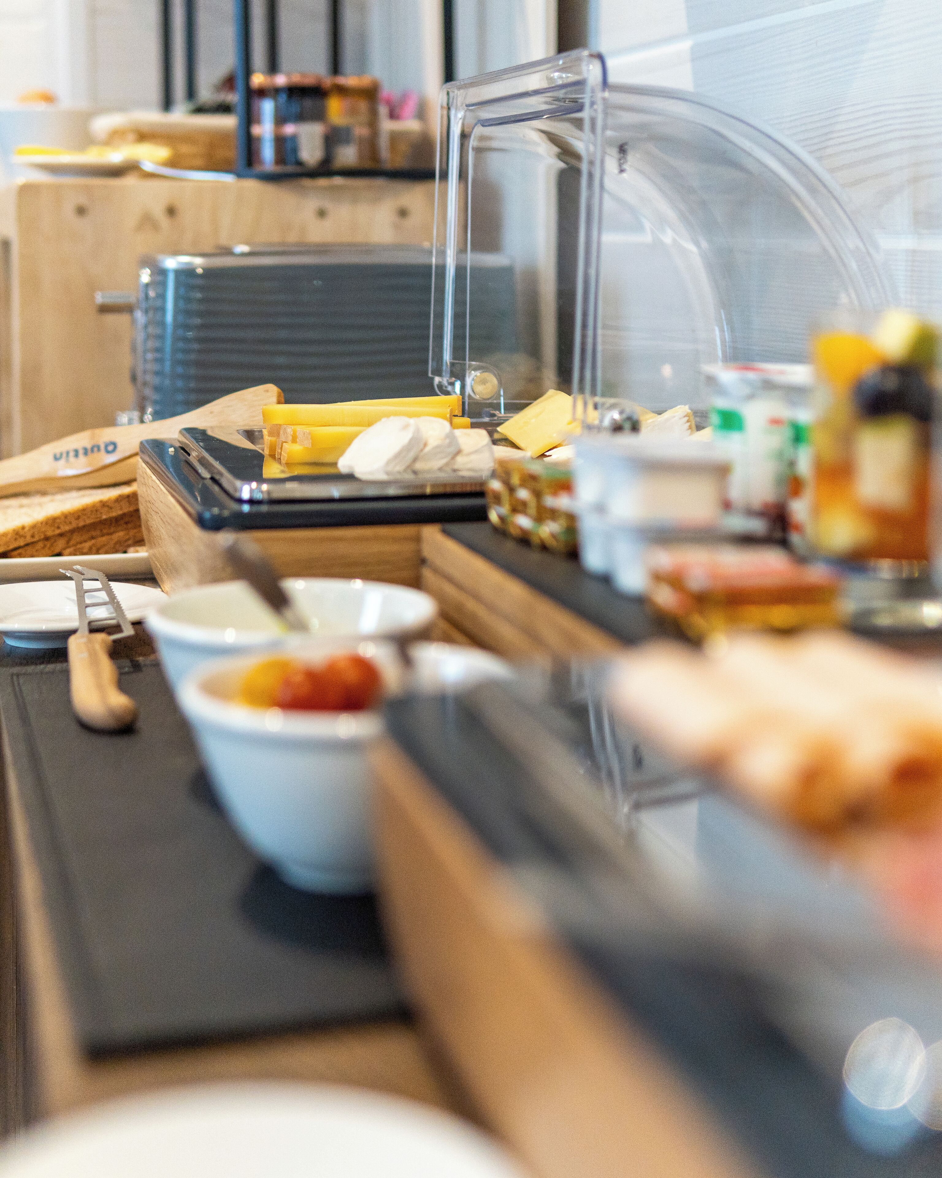 daily buffet breakfast (eur 13 per person)