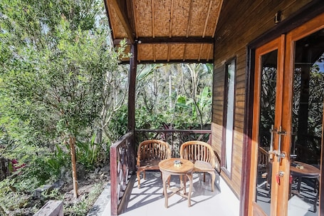 Minibar, sistema de insonorización, wifi gratis y ropa de cama