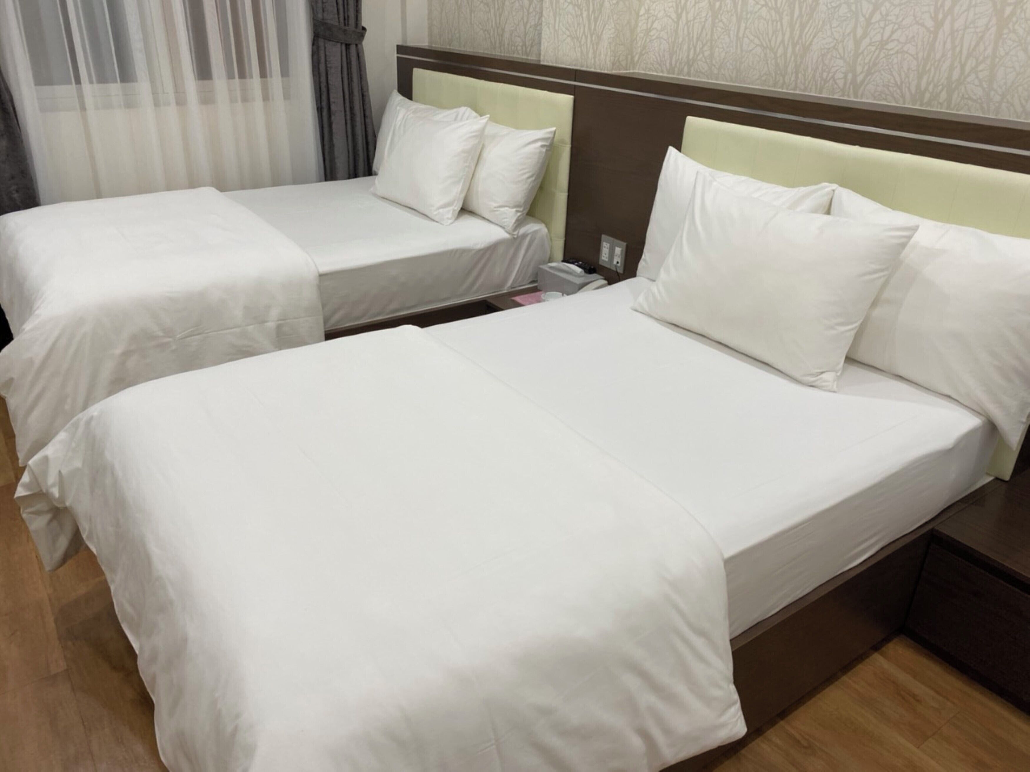 Setrika/meja setrika dan Wi-Fi gratis