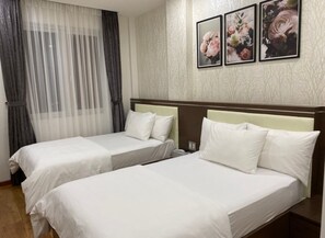 Superior Twin Room - The Moon Hotel 2 (Ho Chi Minh City)