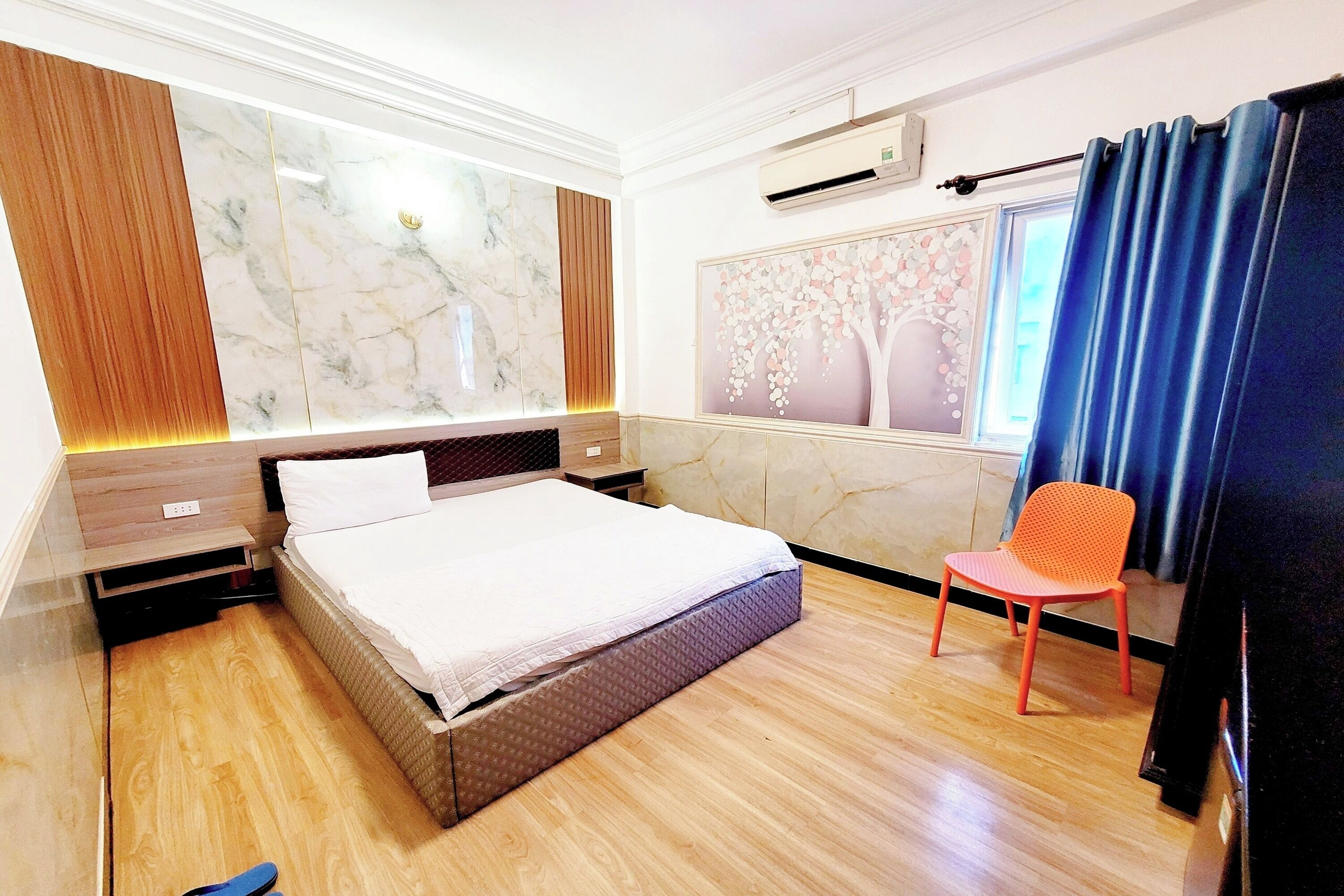 Habitación Deluxe | Espacio para trabajar con laptop, wifi gratis y ropa de cama 