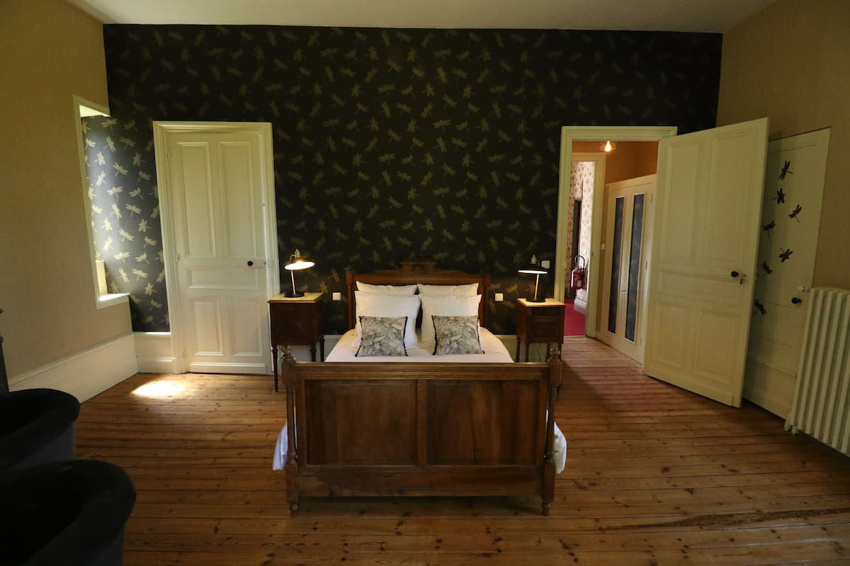 Room (PLATANE) | 1 bedroom, free WiFi, bed sheets