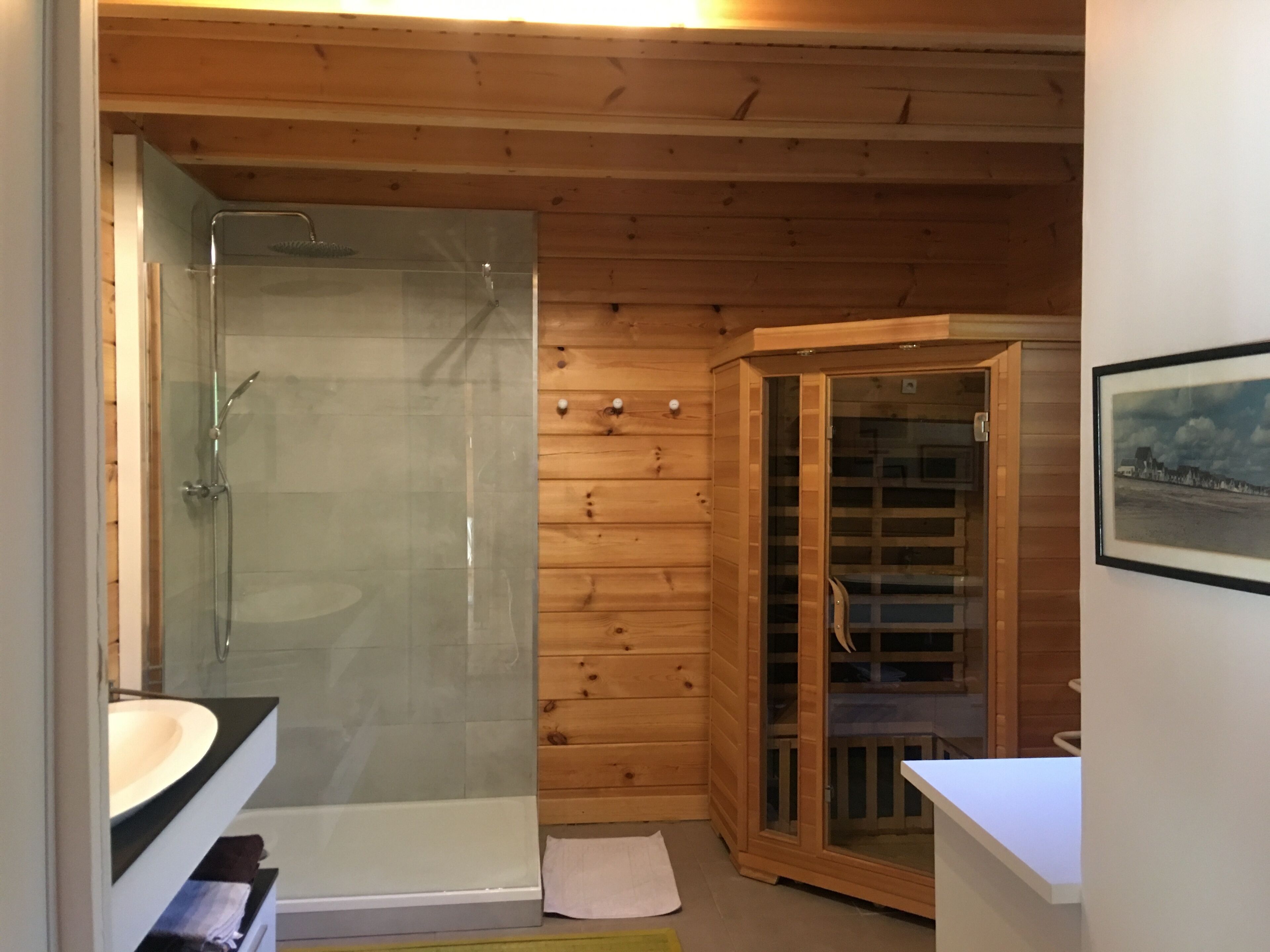 Shower, towels