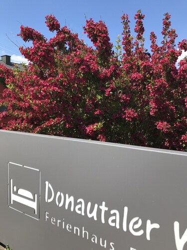 Ferienhaus**** mit Sauna und Gartenlounge Donautaler Wohlfühloase