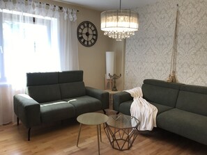 スマートテレビ、書庫