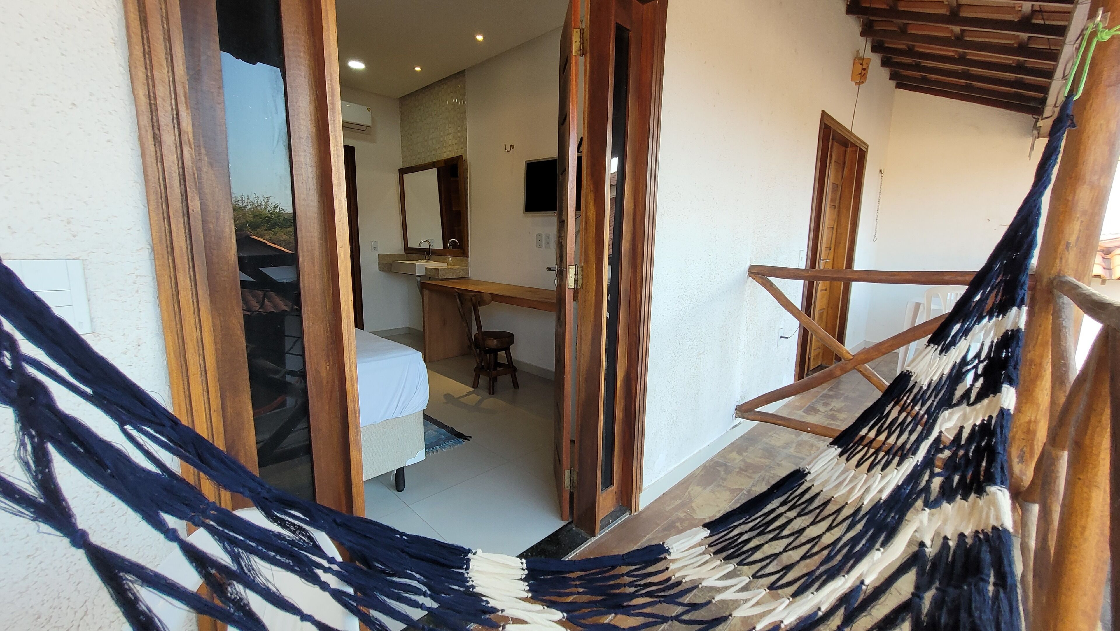 Superior Triple Room | Desk, free WiFi