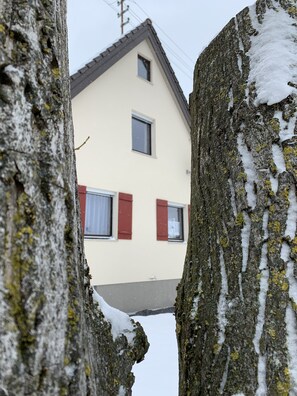 Exterior - Holiday home with sauna and garden lounge (Lauingen)