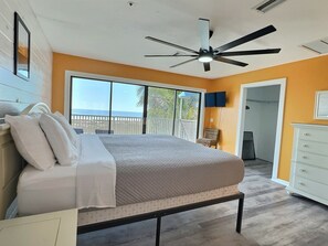 3 makuuhuonetta, silitysrauta/-lauta, ilmainen Wi-Fi, vuodevaatteet