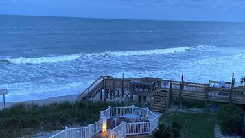 Beach/ocean view