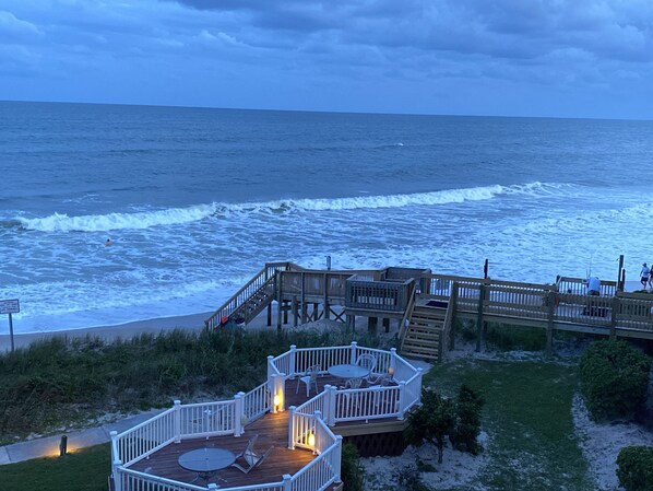 Beach/ocean view - Sun-Sational , OCEAN FRONT, ALL LINENS included, POOL, Private Screen Porch (North Topsail Beach)