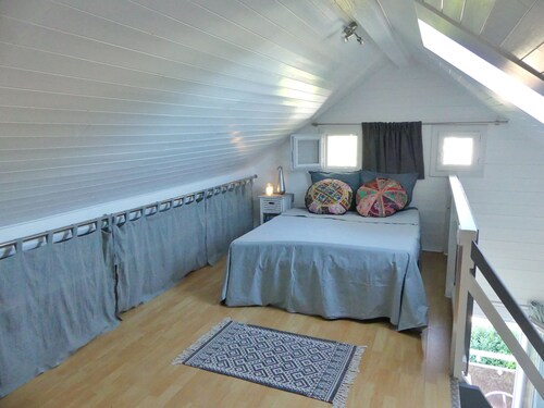 Petit port - Appartement dans maison - 390m du lac