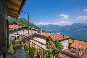 Family Townhome, Multiple Bedrooms, Mountainside (Plesio Rustico Panoramica) | Property grounds - Plesio Rustico Panoramica (Plesio)