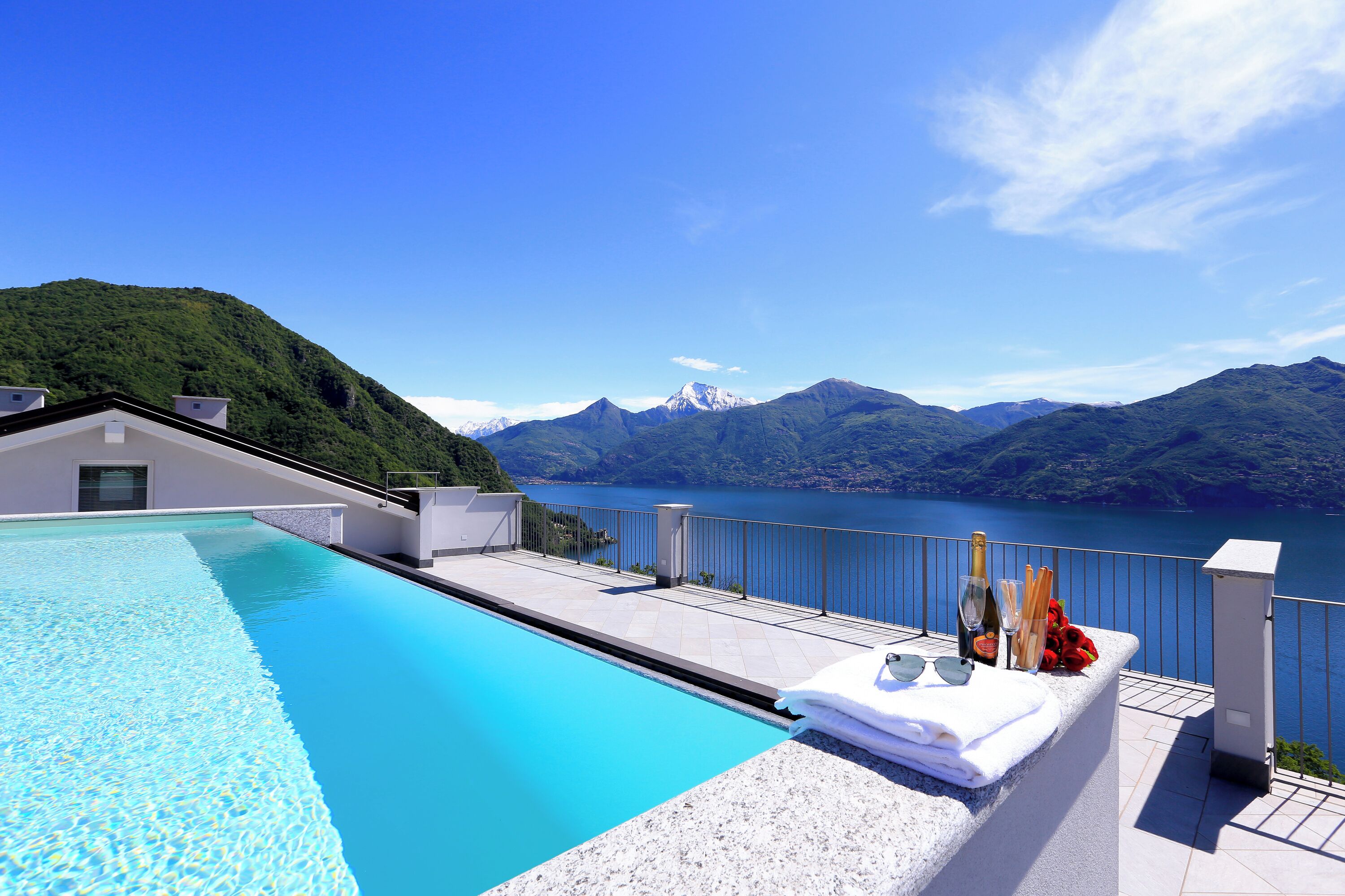 Family Apartment, Multiple Bedrooms, 2 Bathrooms, Mountainside (Casa Laura Apt. 6) | Pool | Outdoor pool