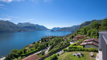 Familie appartement, meerdere slaapkamers, 2 badkamers, uitzicht op gebergte (Casa Laura Apt. 6) | Terrein van de accommodatie