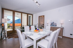 Family Apartment, Multiple Bedrooms, 2 Bathrooms, Mountainside (Borgo La Sorgente - Dolce Vita) | Dining - Borgo La Sorgente - Dolce Vita (Gravedona)